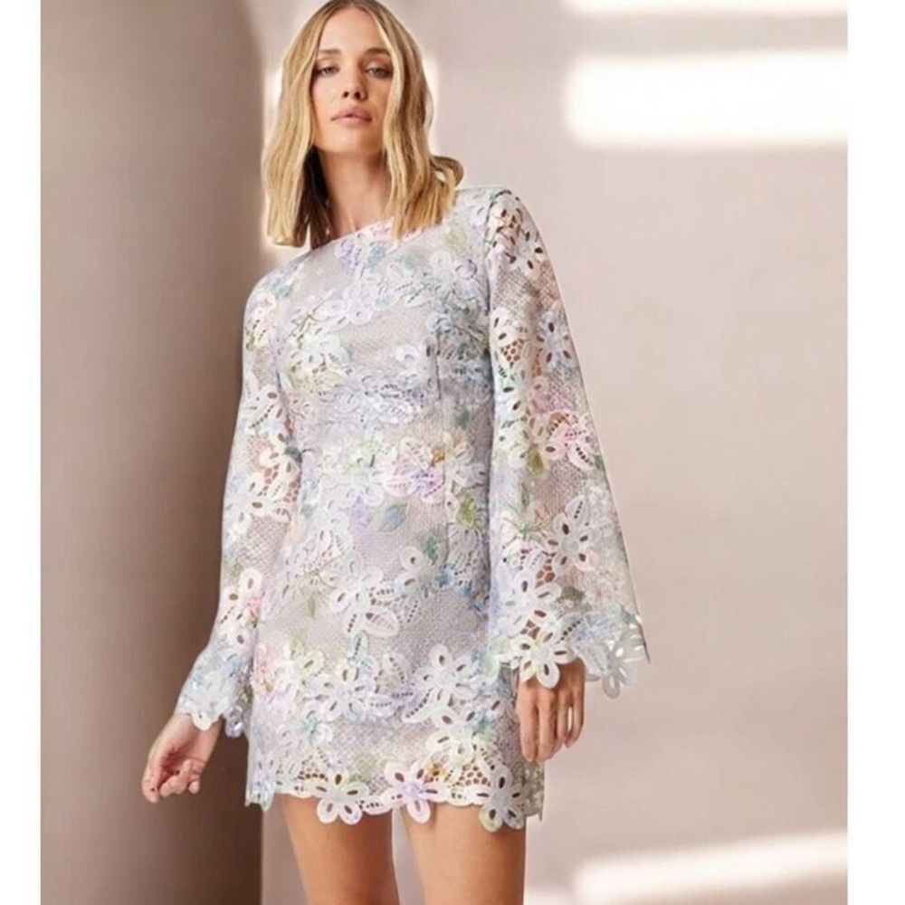elliatt jacinta taupe floral lace embroidered long sleeve mini dress small NEW - Picture 9 of 9